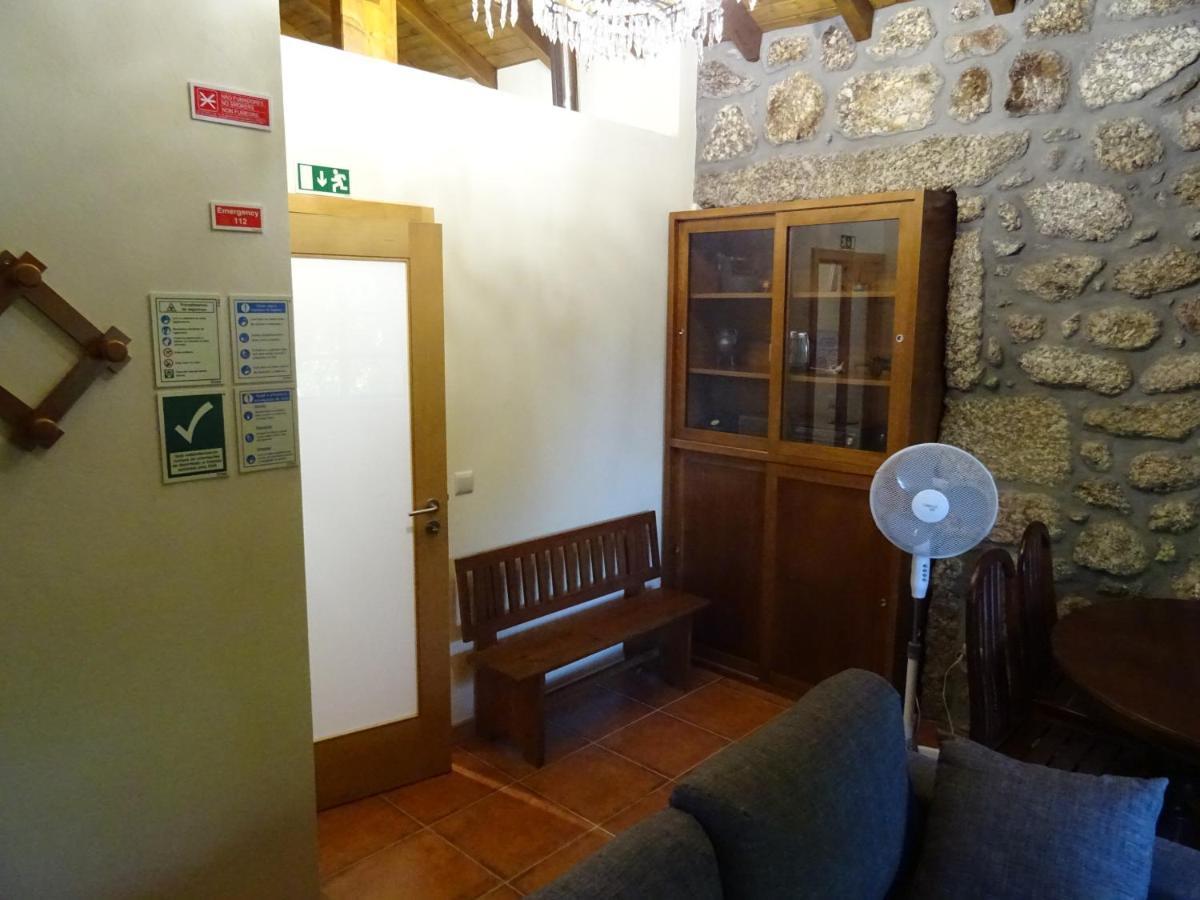 Refugio Rural No Geres - Casa Araujo De Sousa تيراس دي بورو المظهر الخارجي الصورة