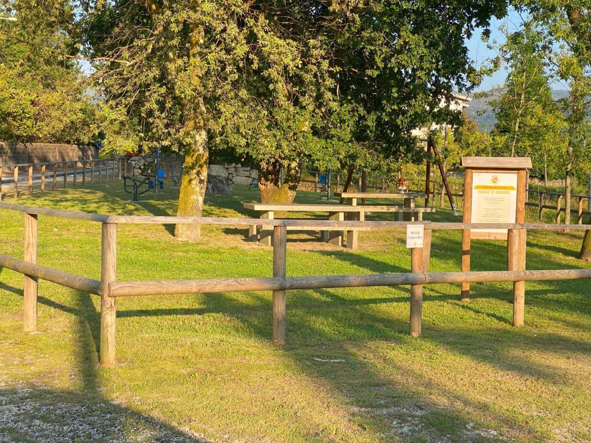 Refugio Rural No Geres - Casa Araujo De Sousa تيراس دي بورو المظهر الخارجي الصورة