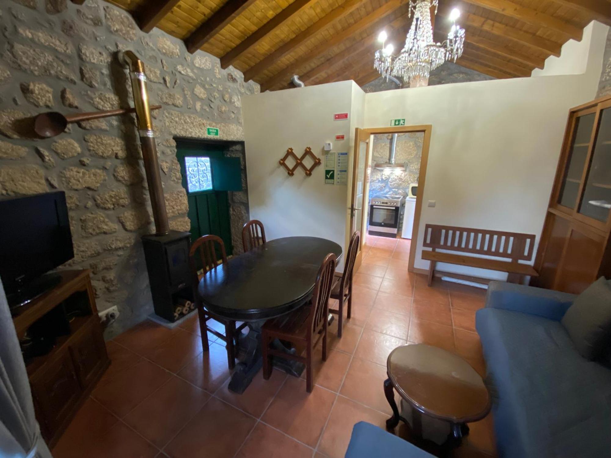 Refugio Rural No Geres - Casa Araujo De Sousa تيراس دي بورو المظهر الخارجي الصورة