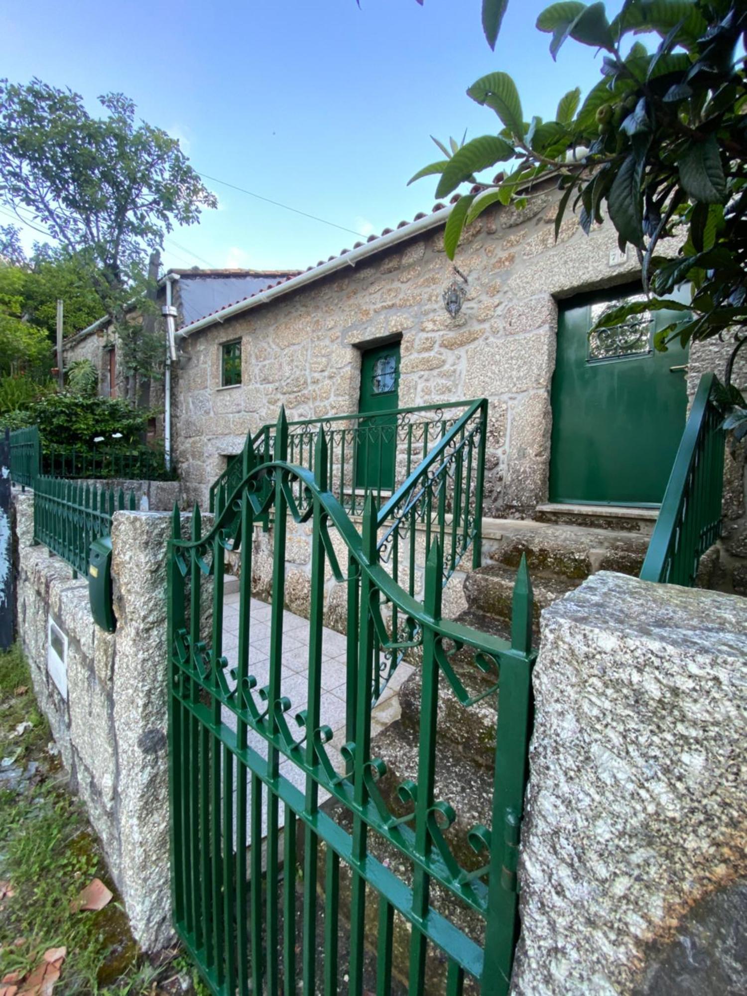 Refugio Rural No Geres - Casa Araujo De Sousa تيراس دي بورو المظهر الخارجي الصورة
