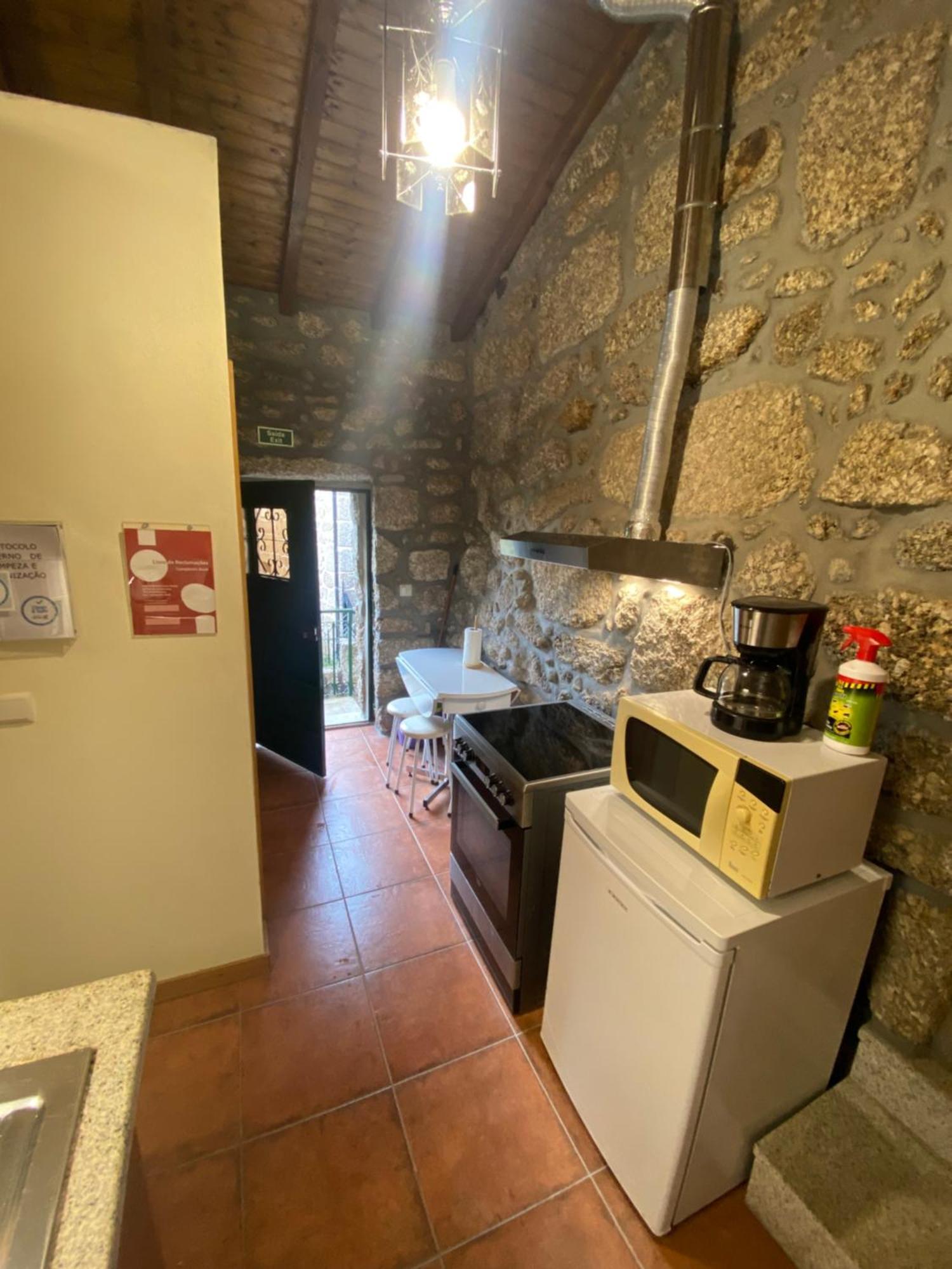 Refugio Rural No Geres - Casa Araujo De Sousa تيراس دي بورو المظهر الخارجي الصورة